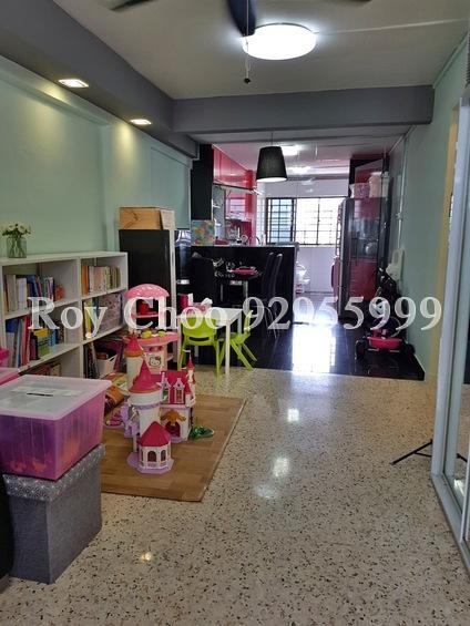 Blk 10 Pine Close (Geylang), HDB 3 Rooms #163879002
